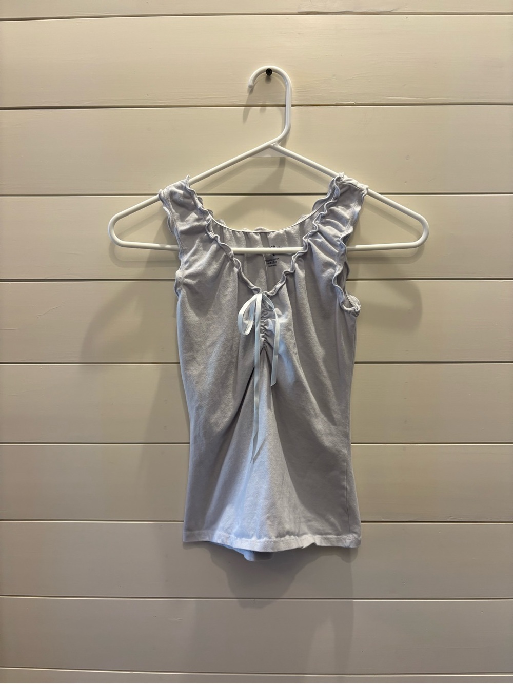 Brandy Melville John Galt Light Ruffle Tie-Front Tank Feminine Romantic Summer